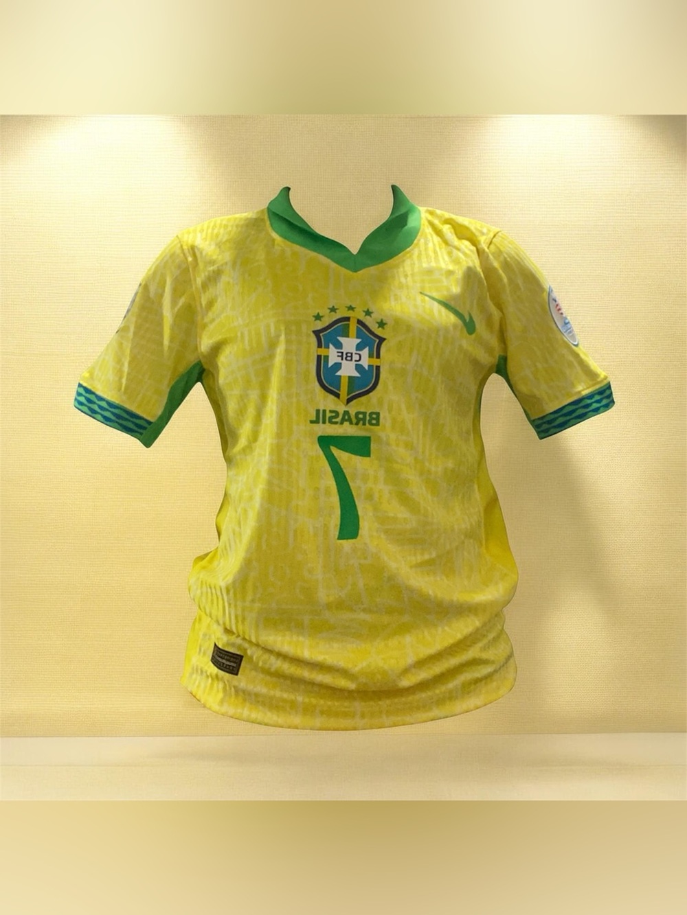 Brasil Vini Jr Jersey - Picture 2 of 5